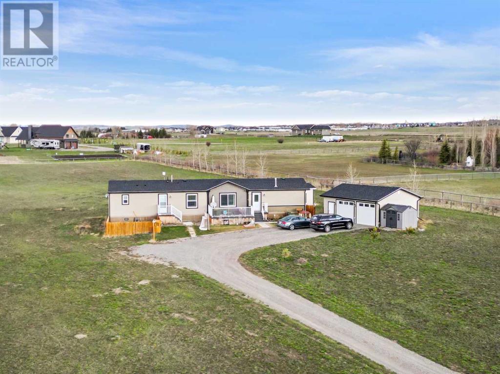 365051 64 Street E, Rural Foothills County, Alberta  T1S 1B3 - Photo 2 - A2129090