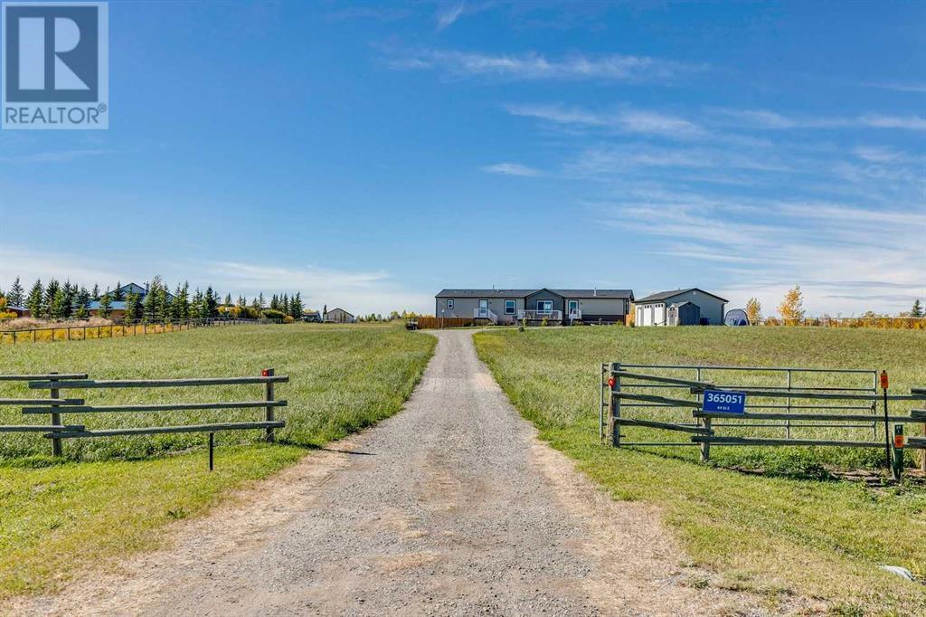 365051 64 Street E, Rural Foothills County, Alberta  T1S 1B3 - Photo 10 - A2129090