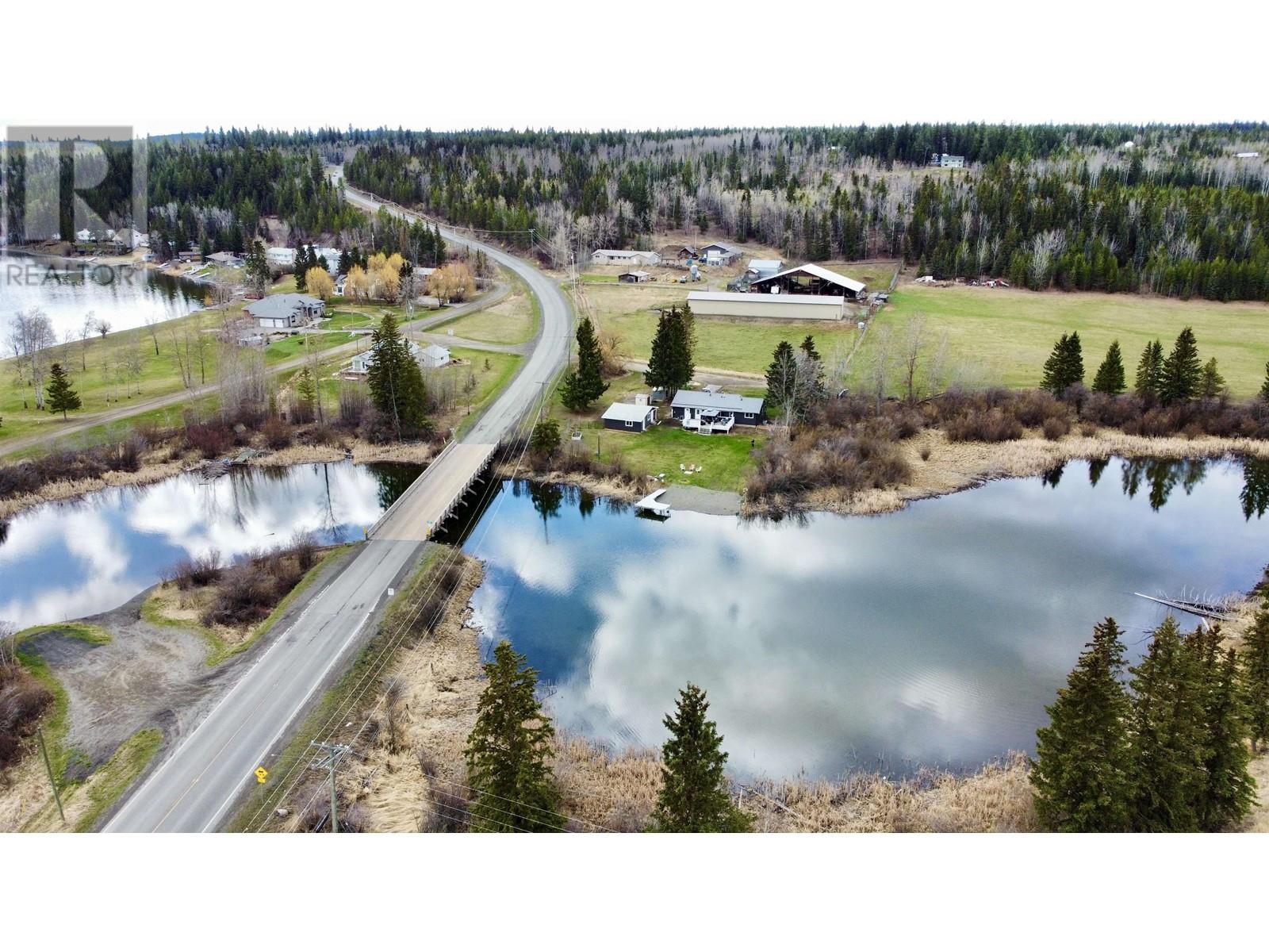 6007 Walnut Road, Horse Lake, British Columbia  V0K 2E3 - Photo 2 - R2880020