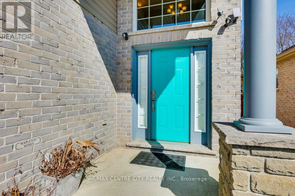 1182 Smither Rd, London, Ontario  N6G 5R8 - Photo 2 - X8314228