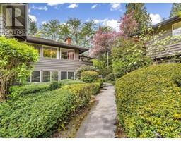 1004 235 Keith Road, West Vancouver, Ca