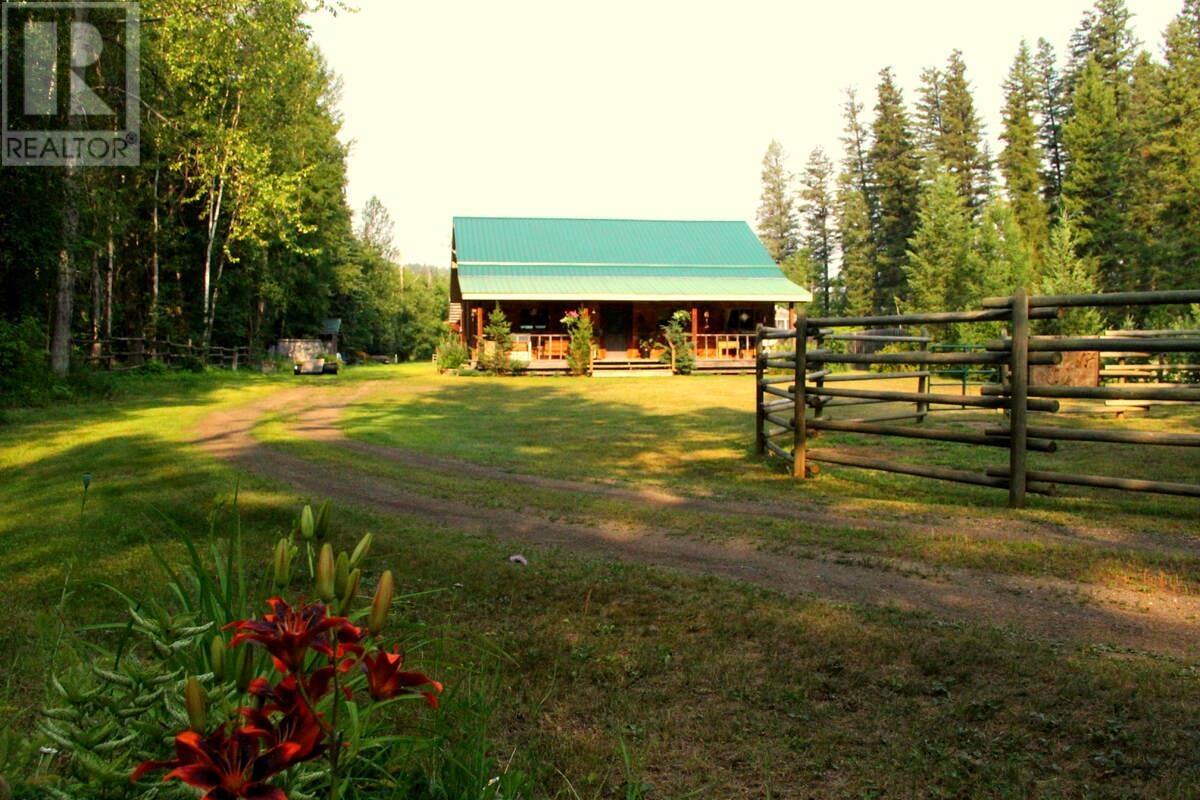 3222 Beaver Valley Road, Williams Lake, British Columbia  V0L 1G0 - Photo 4 - R2880282