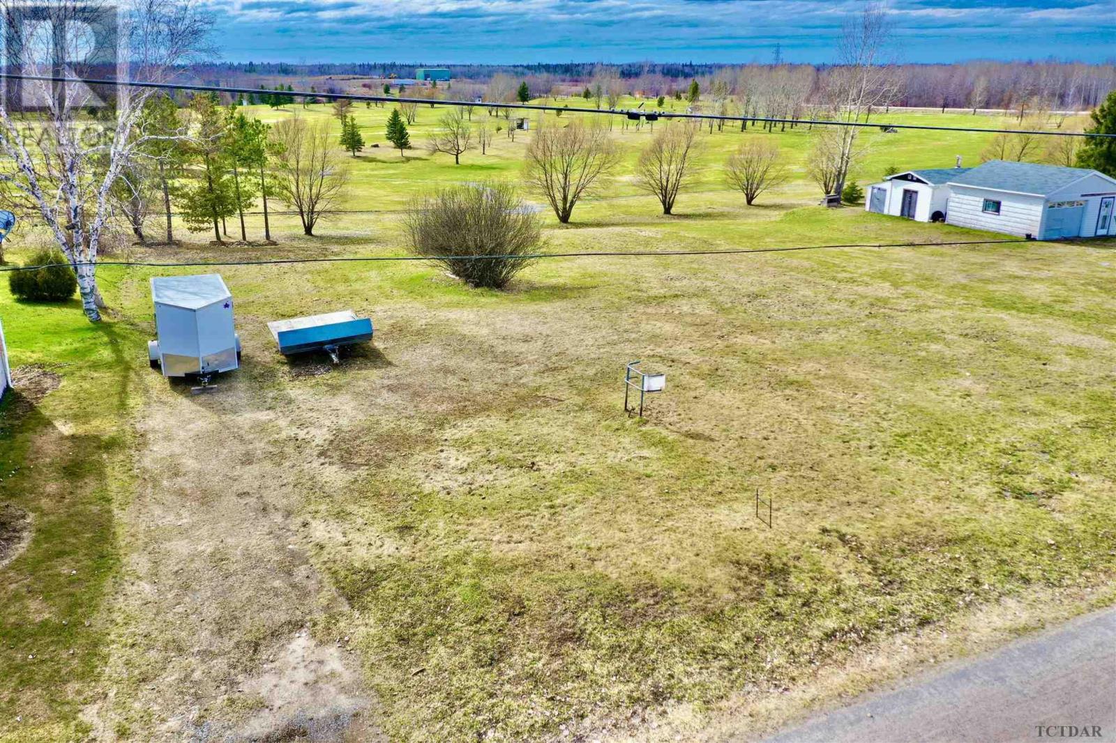 228 And 232 Ross Rd, Smooth Rock Falls, Ontario P0L 2B0 (26538812)