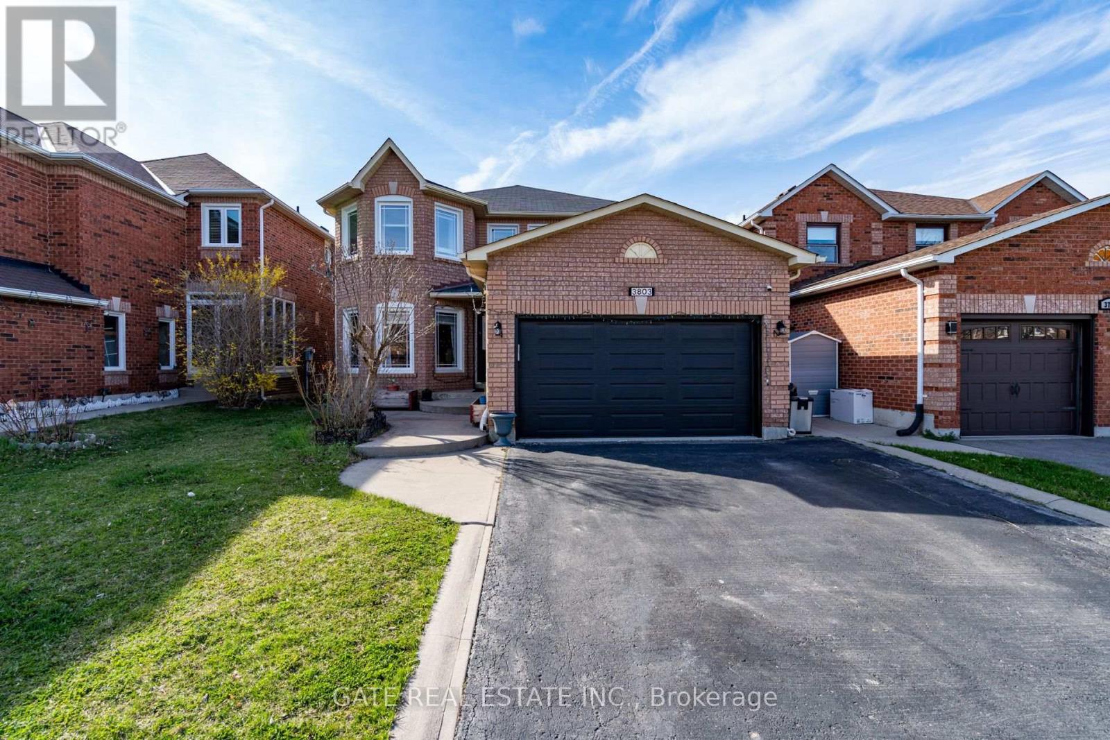 3803 Laurenclaire Drive, Mississauga, Ontario  L5N 7G8 - Photo 1 - W8316300