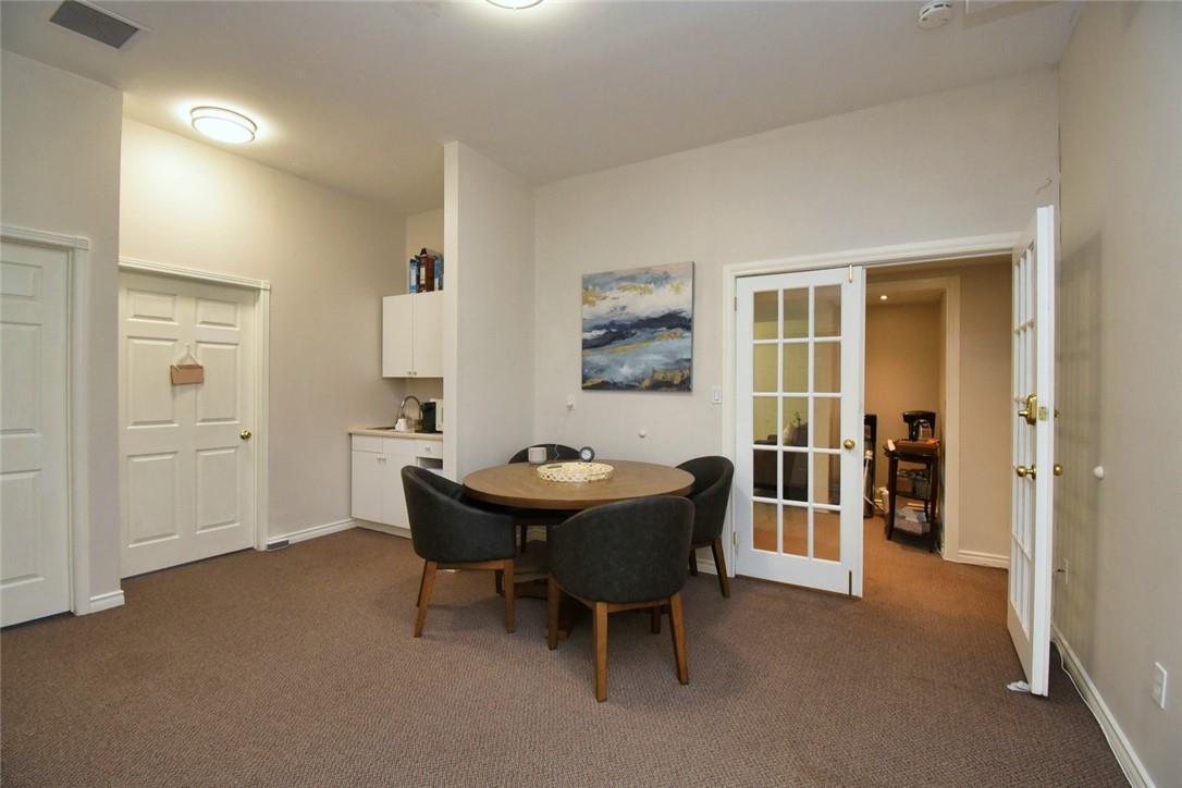 581 Plains Road E, Burlington, Ontario  L7T 2E6 - Photo 20 - H4192973