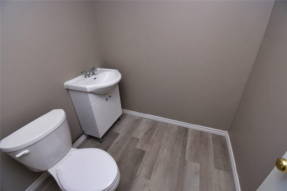 581 Plains Road E, Burlington, Ontario  L7T 2E6 - Photo 31 - H4192973