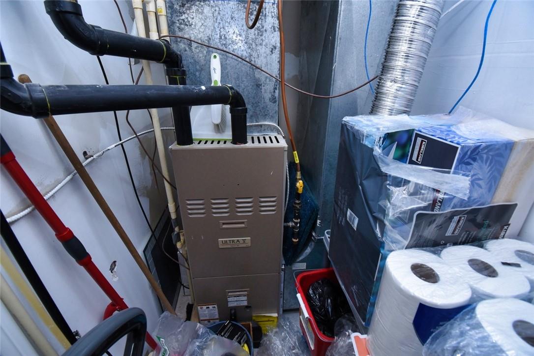 581 Plains Road E, Burlington, Ontario  L7T 2E6 - Photo 8 - H4192973