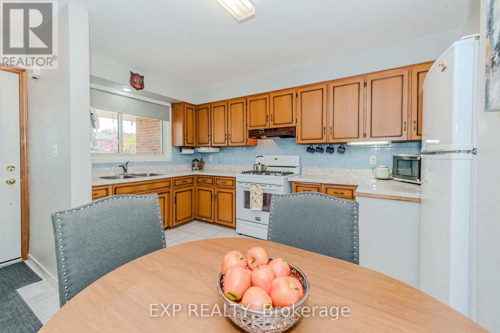 662 College Avenue W, Guelph, Ontario  N1G 1T8 - Photo 13 - X8316660