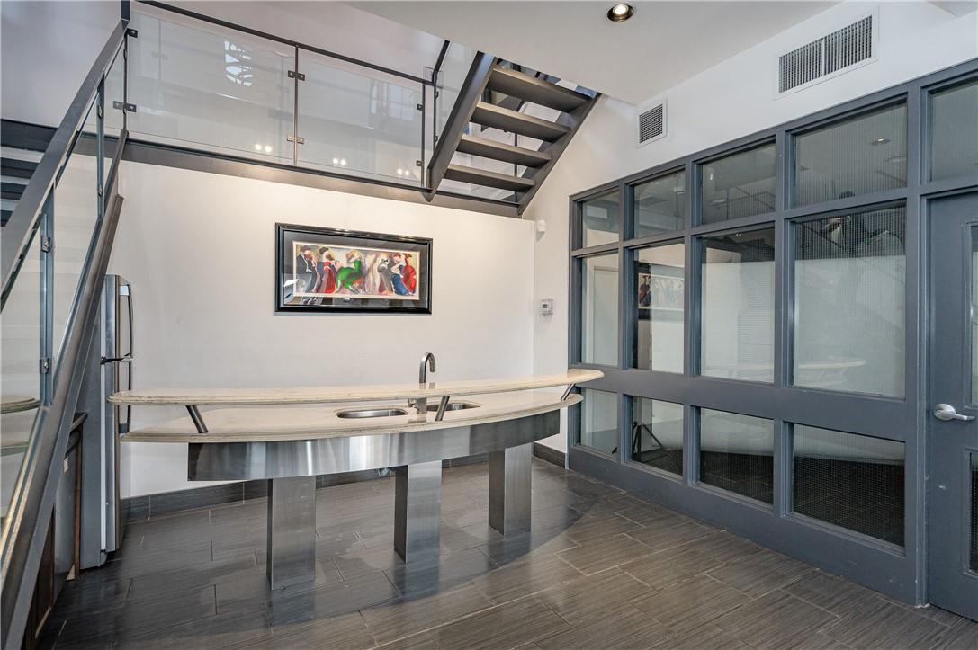 33 Villiers Street, Unit #107, Toronto, Ontario  M5A 1A9 - Photo 8 - H4193241