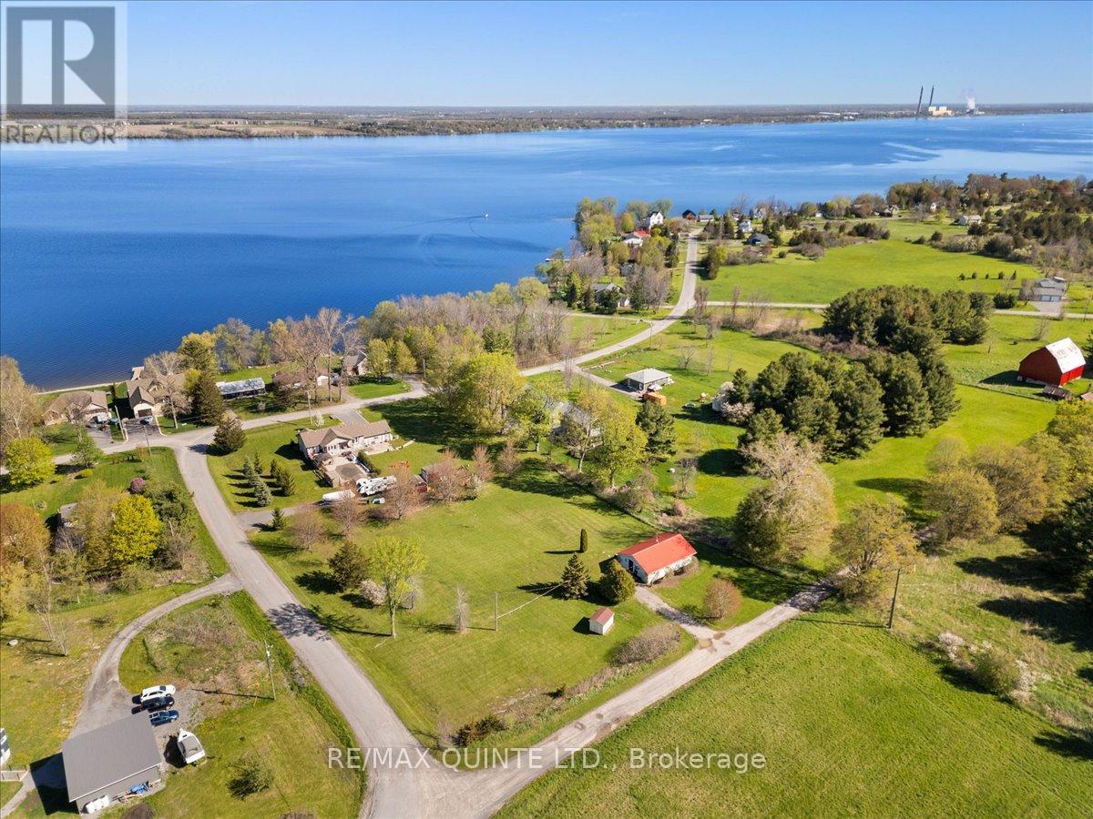 80 Prinyer's Cove Crescent, Prince Edward County, Ontario  K0K 2T0 - Photo 26 - X8317666