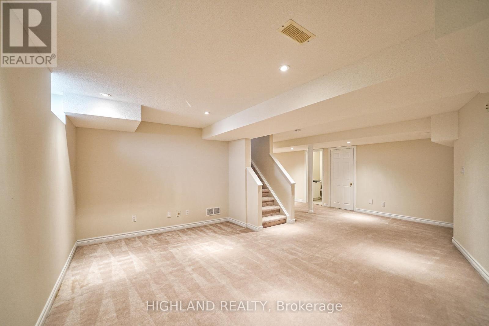 5895 Bell Harbour Drive, Mississauga, Ontario  L5M 5K8 - Photo 28 - W8317832
