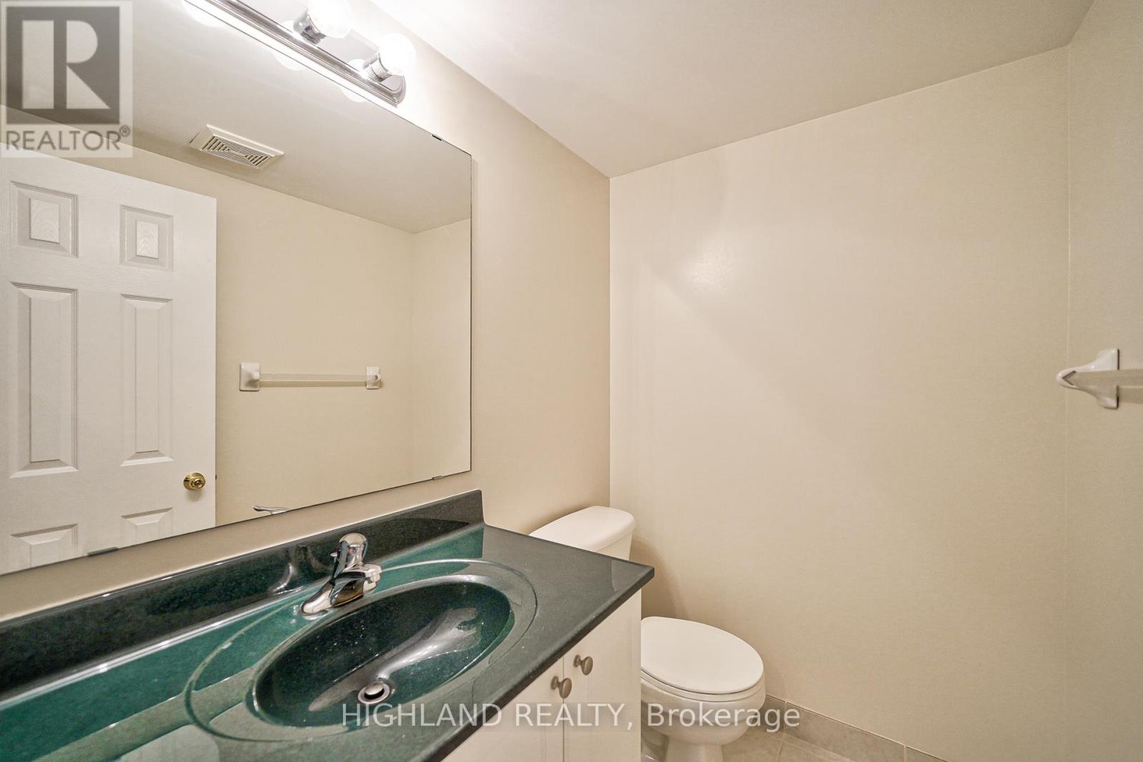 5895 Bell Harbour Drive, Mississauga, Ontario  L5M 5K8 - Photo 30 - W8317832