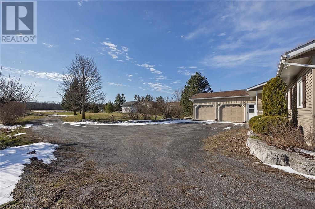 721 3rd Concession Road, Greater Napanee, Ontario  K7R 3K7 - Photo 7 - 40585551