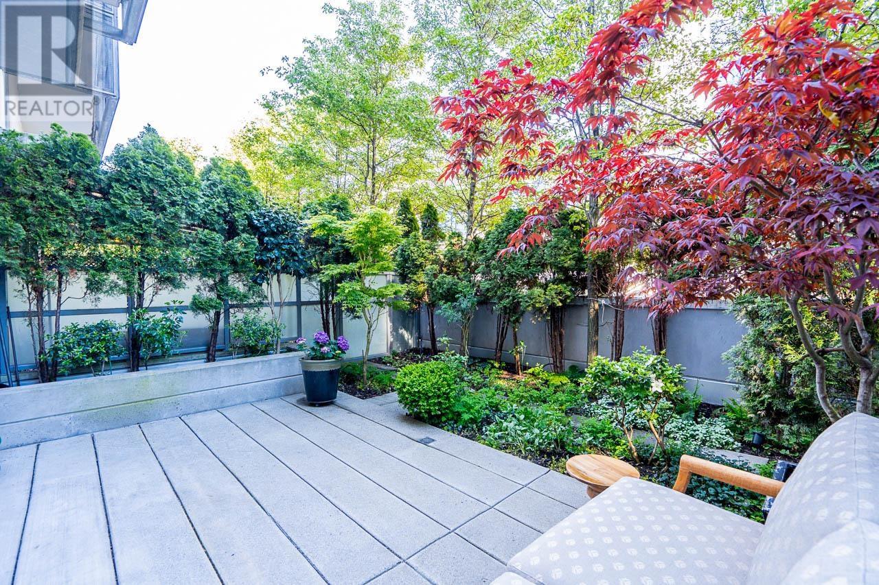 237 188 KEEFER PLACE, vancouver, British Columbia