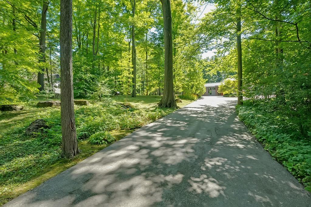 Image of property at 2052 HIGHVIEW Drive