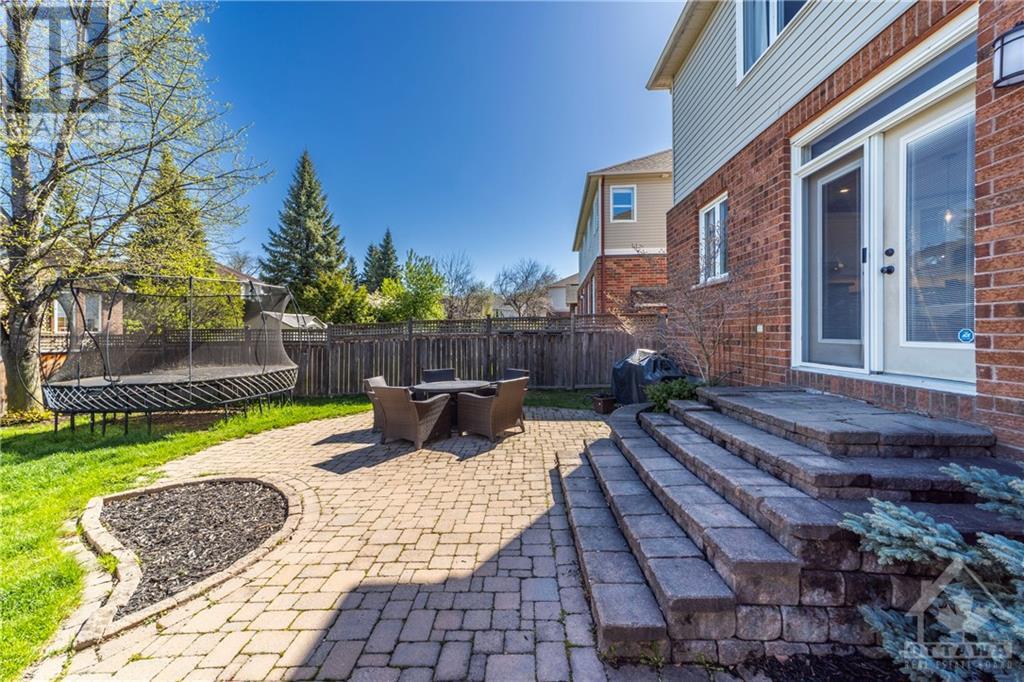 11 WITHERSPOON CRESCENT Ottawa
