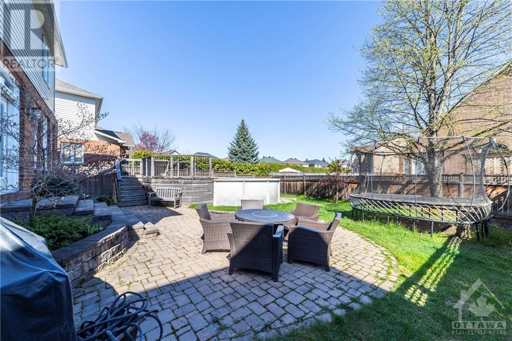 11 WITHERSPOON CRESCENT Ottawa