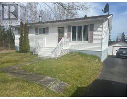 1 Main Road, Browns Arm, Newfoundland & Labrador