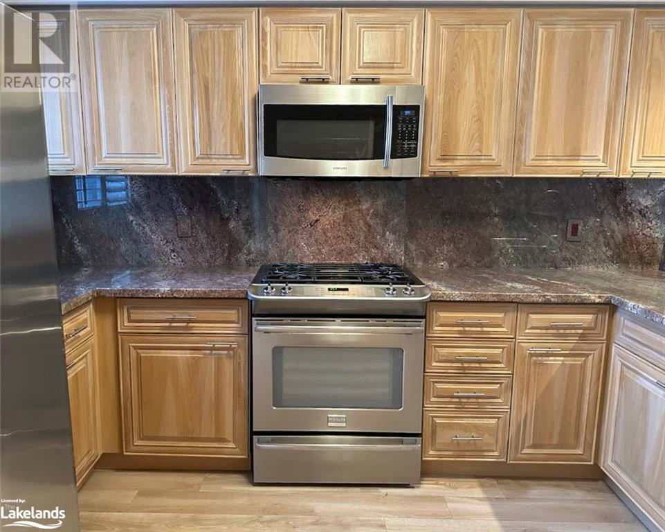 30 Shoreline Drive, Bracebridge, Ontario  P1L 1Z4 - Photo 6 - 40568251