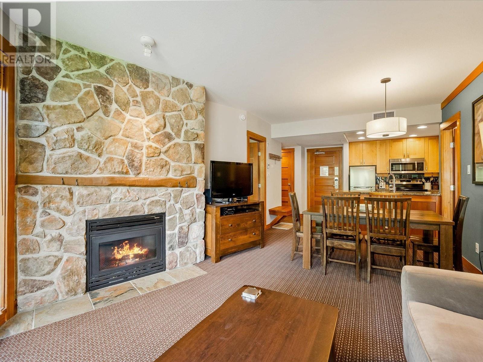 424d 2036 London Lane, Whistler, British Columbia  V8E 0N7 - Photo 6 - R2880684