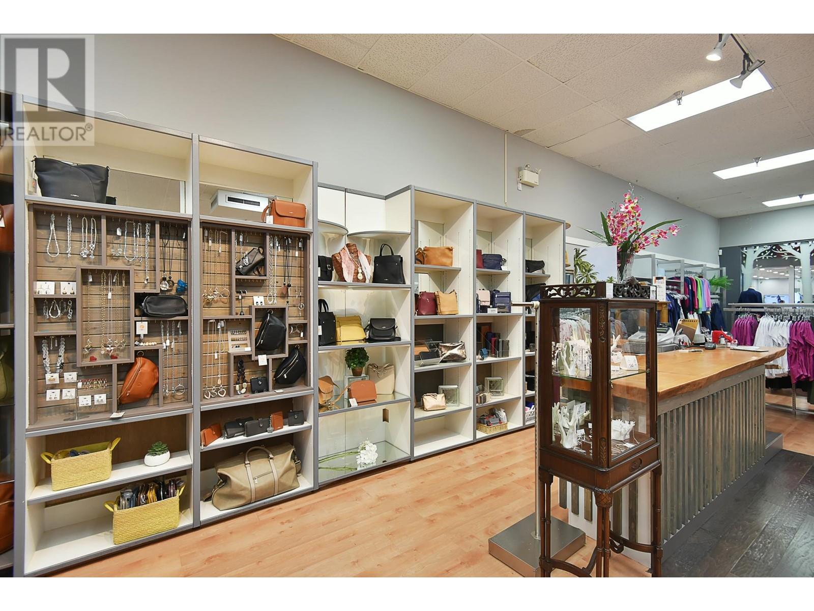 12 5755 Cowrie Street, Sechelt, British Columbia  V0N 3A0 - Photo 2 - C8059859