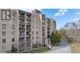 358 QUEEN MARY Road Unit# 210 25 - West of Sir John A. Blvd