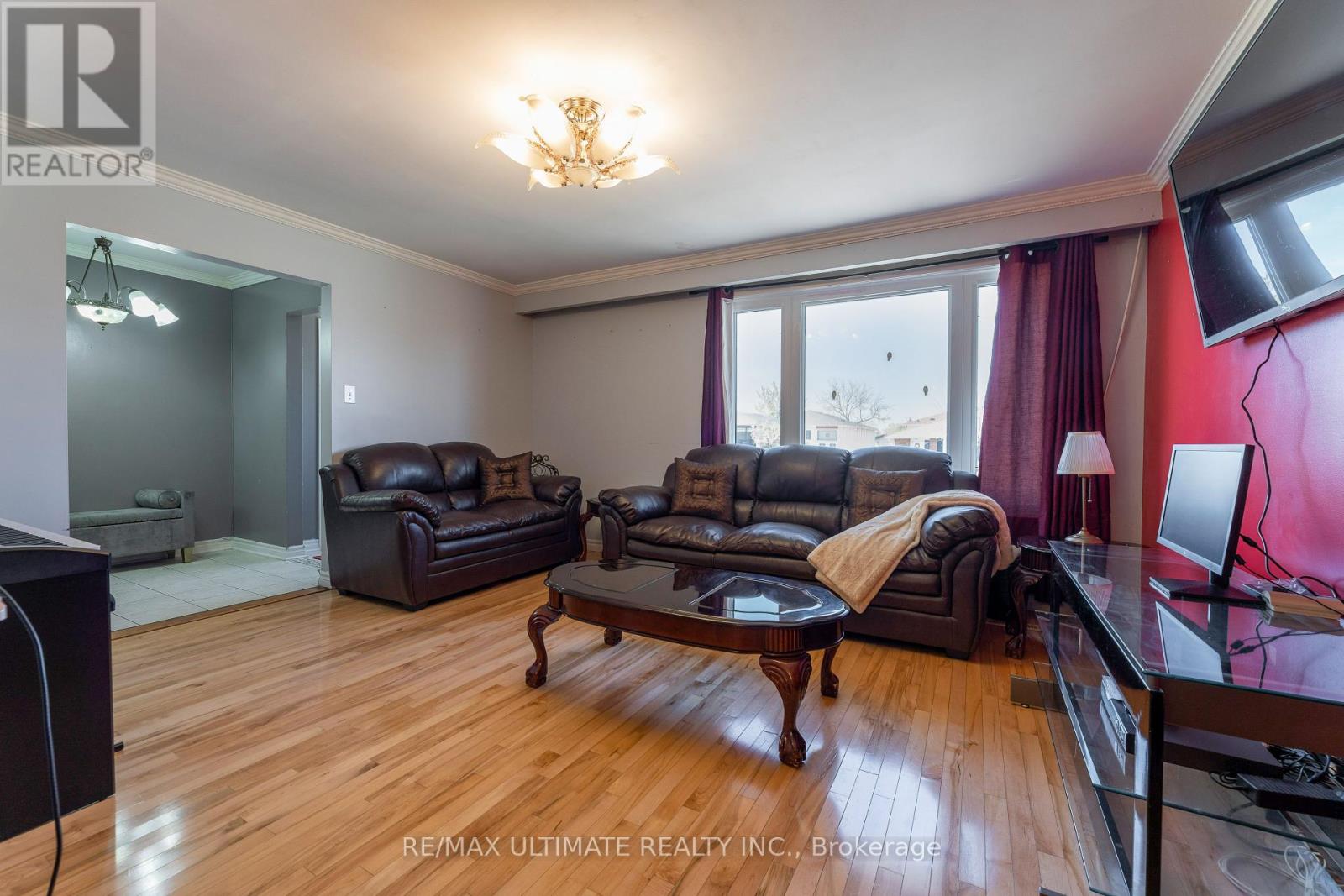 7525 Langworthy Drive, Mississauga, Ontario  L4T 2R8 - Photo 6 - W8319160