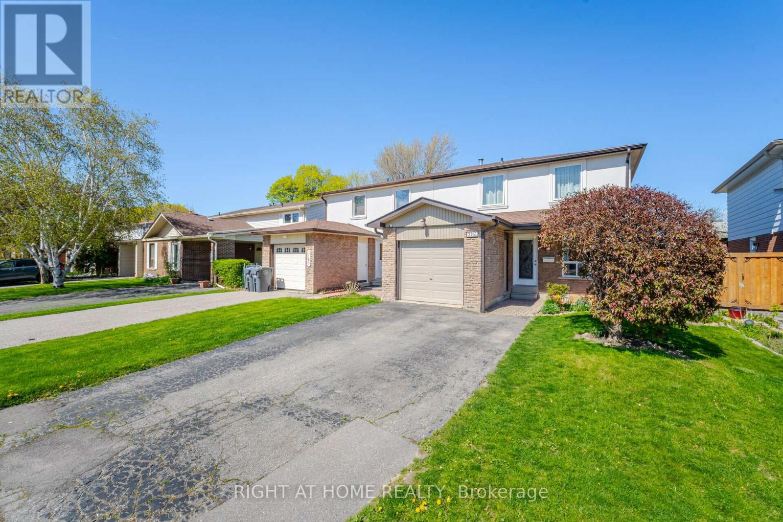 3161 Gwendale Crescent, Mississauga, Ontario  L5A 3B6 - Photo 3 - W8319600