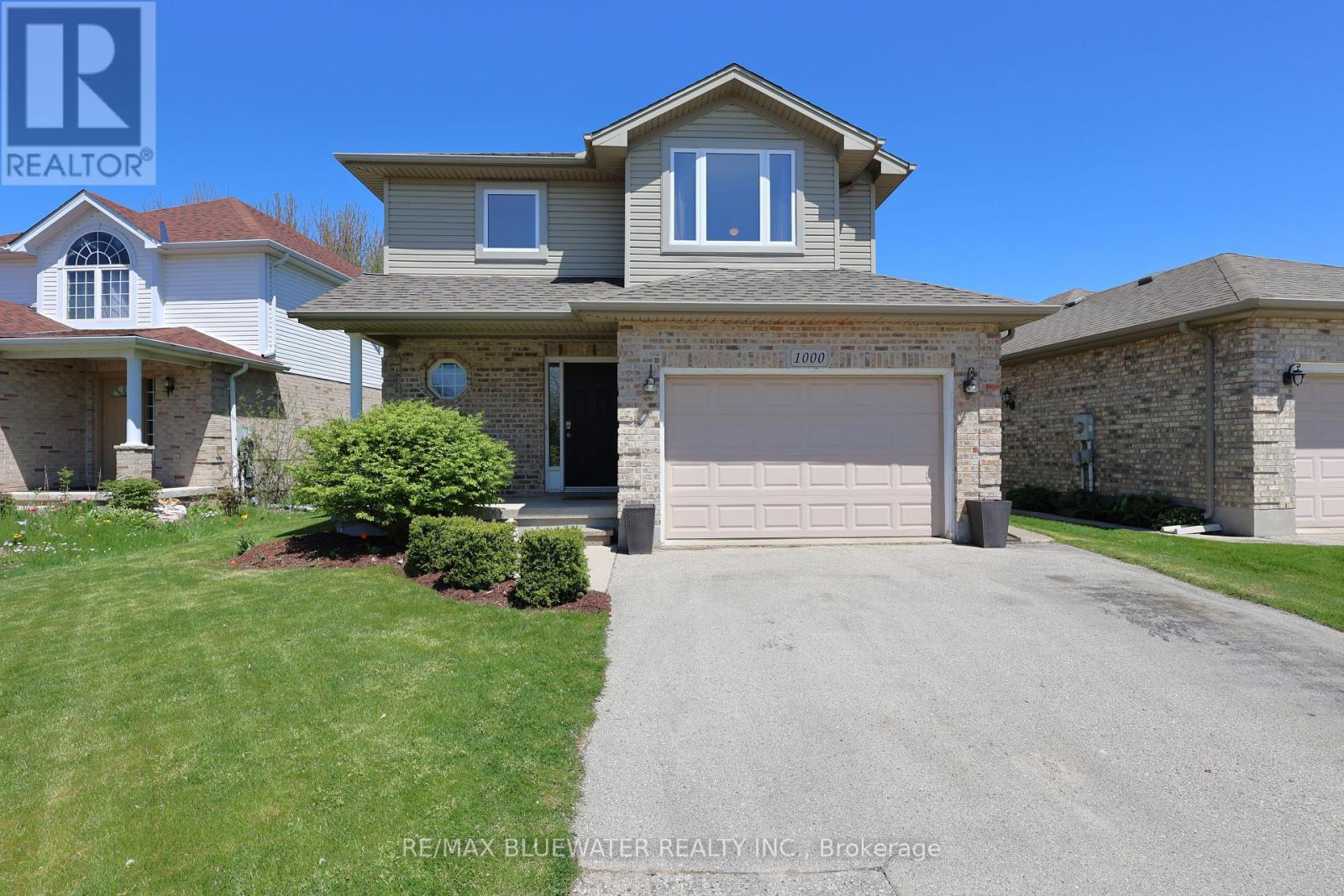 1000 South Wenige Dr, London, Ontario  N5X 4G4 - Photo 1 - X8319230
