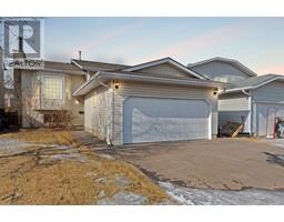 260 Bacon Place Timberlea, Fort McMurray, Ca