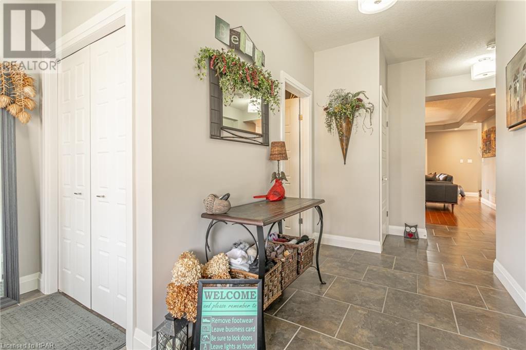 17 Brown Street, Stratford, Ontario  N5A 0B8 - Photo 5 - 40548389