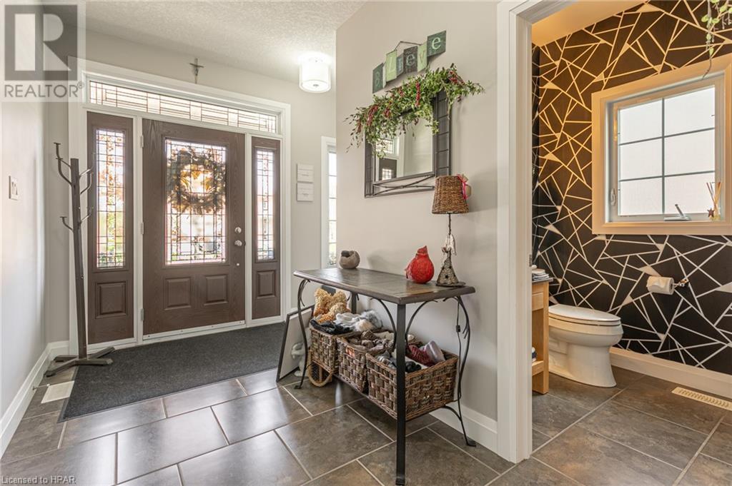 17 Brown Street, Stratford, Ontario  N5A 0B8 - Photo 6 - 40548389