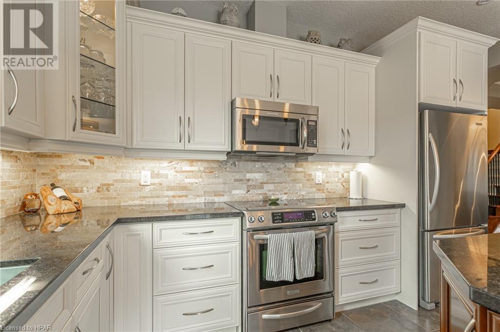 17 Brown Street, Stratford, Ontario  N5A 0B8 - Photo 17 - 40548389