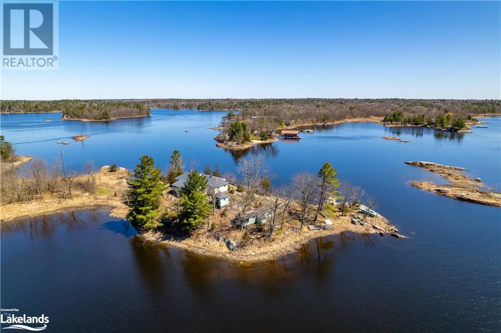 2 Island 840/jack's Rock, Honey Harbour, Ontario  P0E 1E0 - Photo 3 - 40572459