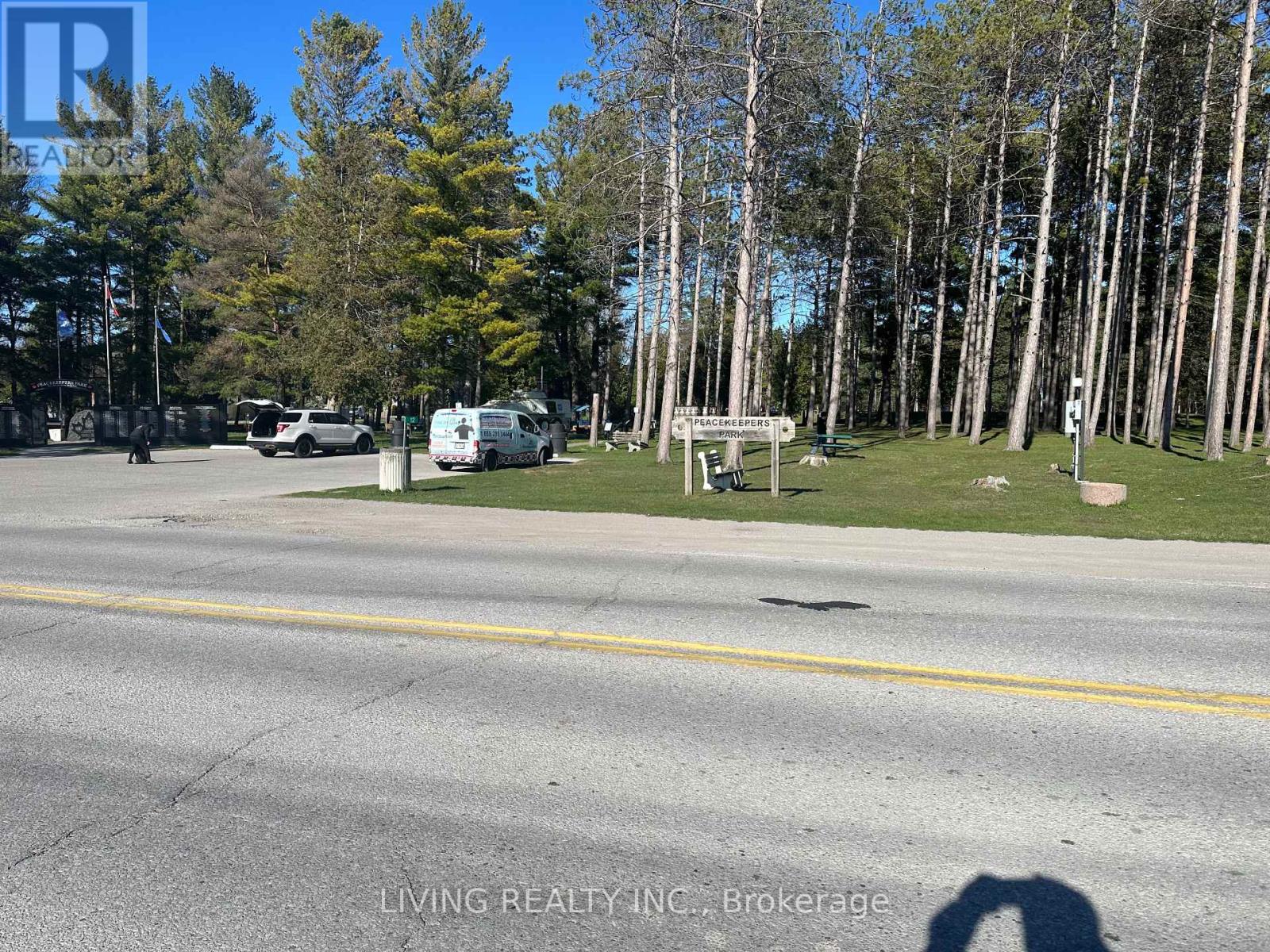 15 Commerce Road, Essa, Ontario  L0M 1B2 - Photo 4 - N8321698