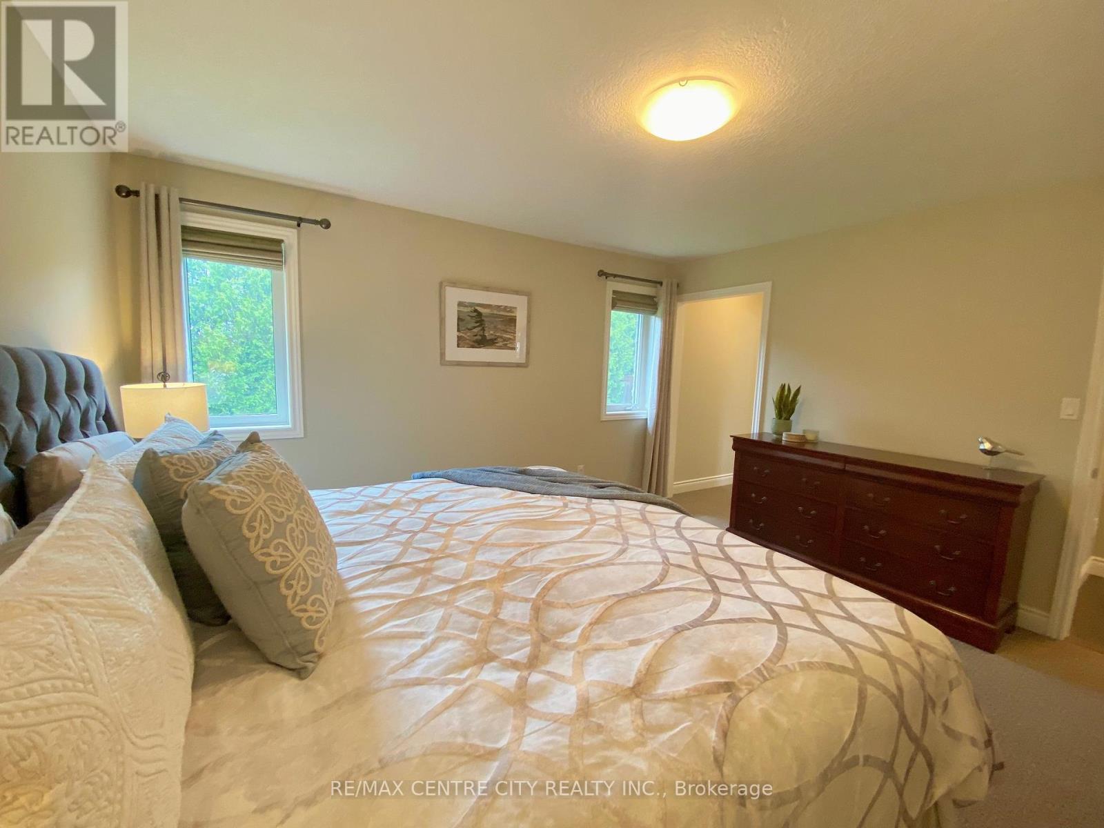 2 Blairmont Terr, St. Thomas, Ontario  N5R 0E2 - Photo 16 - X8321754