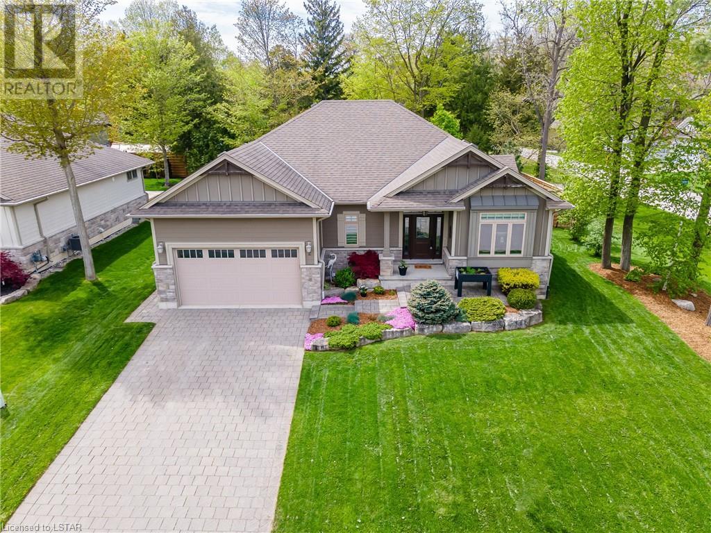 2 ERIN Place, grand bend, Ontario