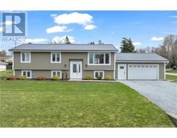 13 Amberdale Drive, Rothesay, Ca