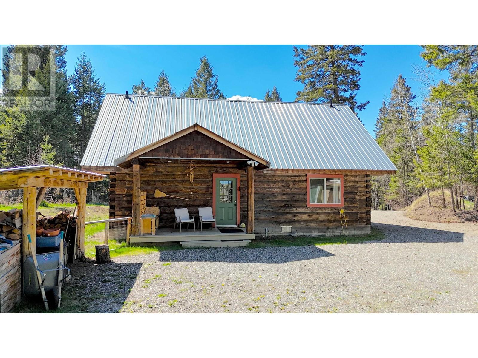 4977 Plateau Road, 108 Mile Ranch, British Columbia  V0K 2Z0 - Photo 8 - R2853595