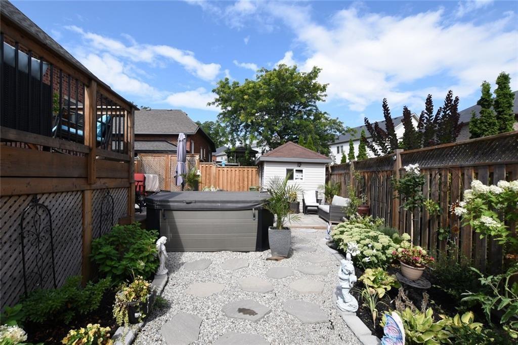 17 Durrell Court, Hamilton, Ontario  L9A 5H5 - Photo 41 - H4192852