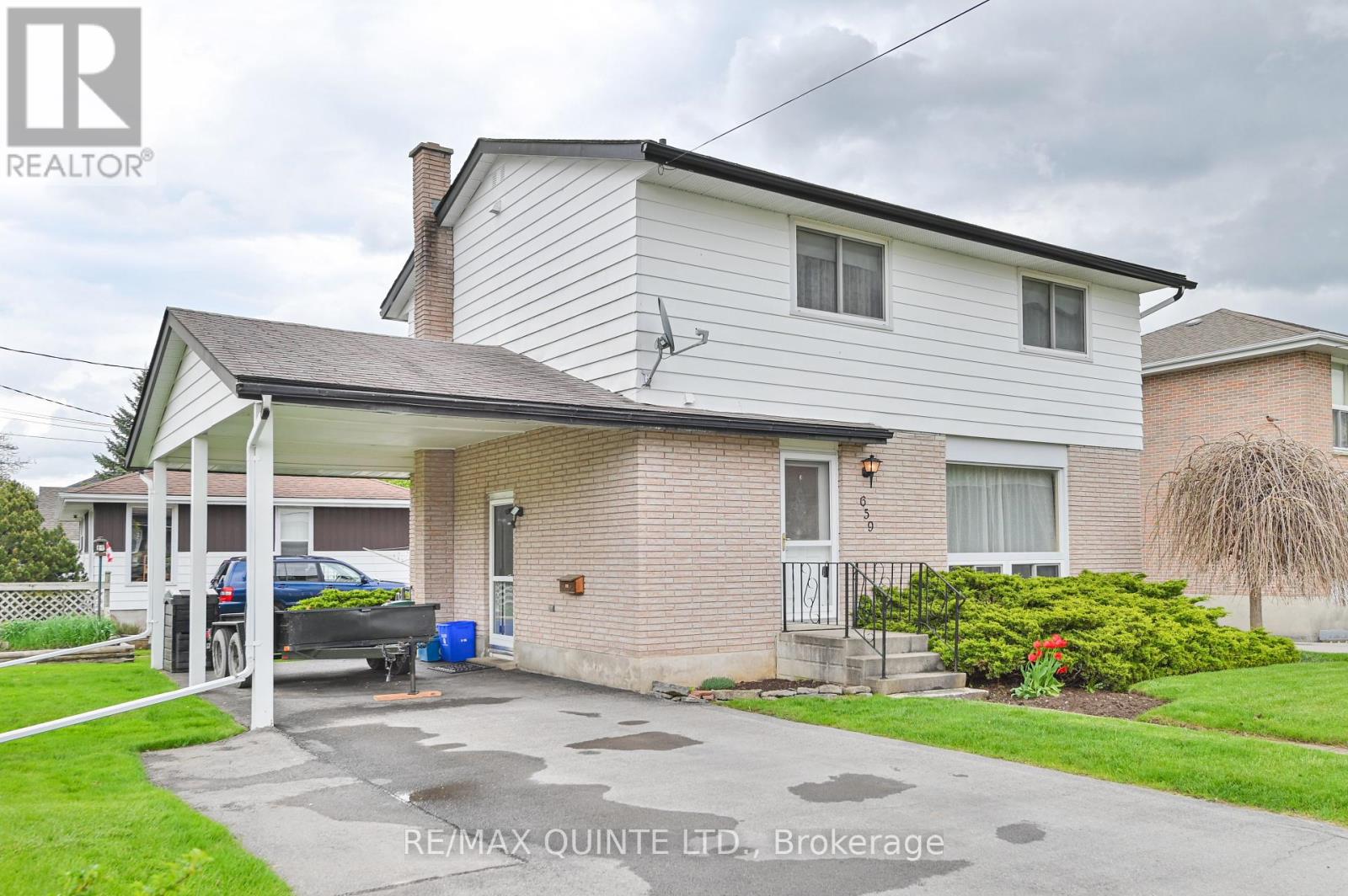 659 Front St, Quinte West, Ontario  K8V 4R8 - Photo 1 - X8322100