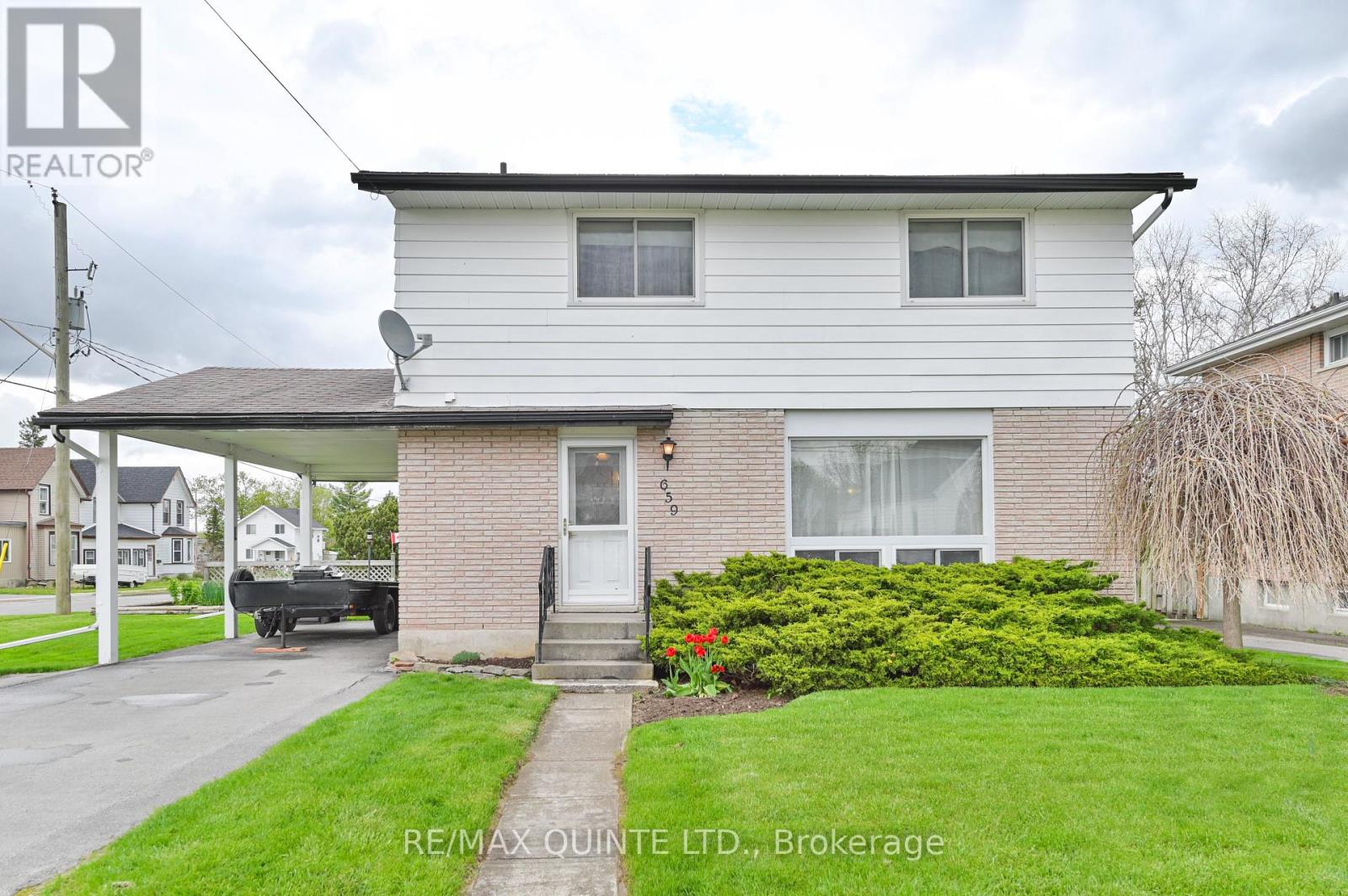 659 Front St, Quinte West, Ontario  K8V 4R8 - Photo 3 - X8322100