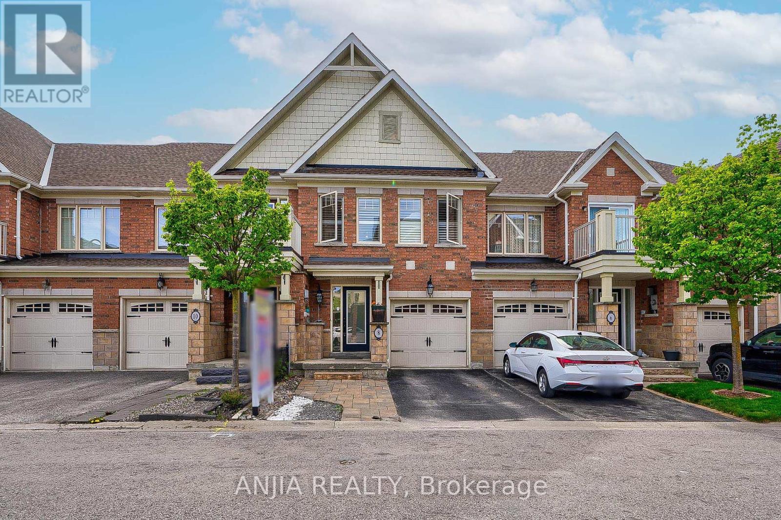 8 EXPEDITION CRES, whitchurch-stouffville, Ontario