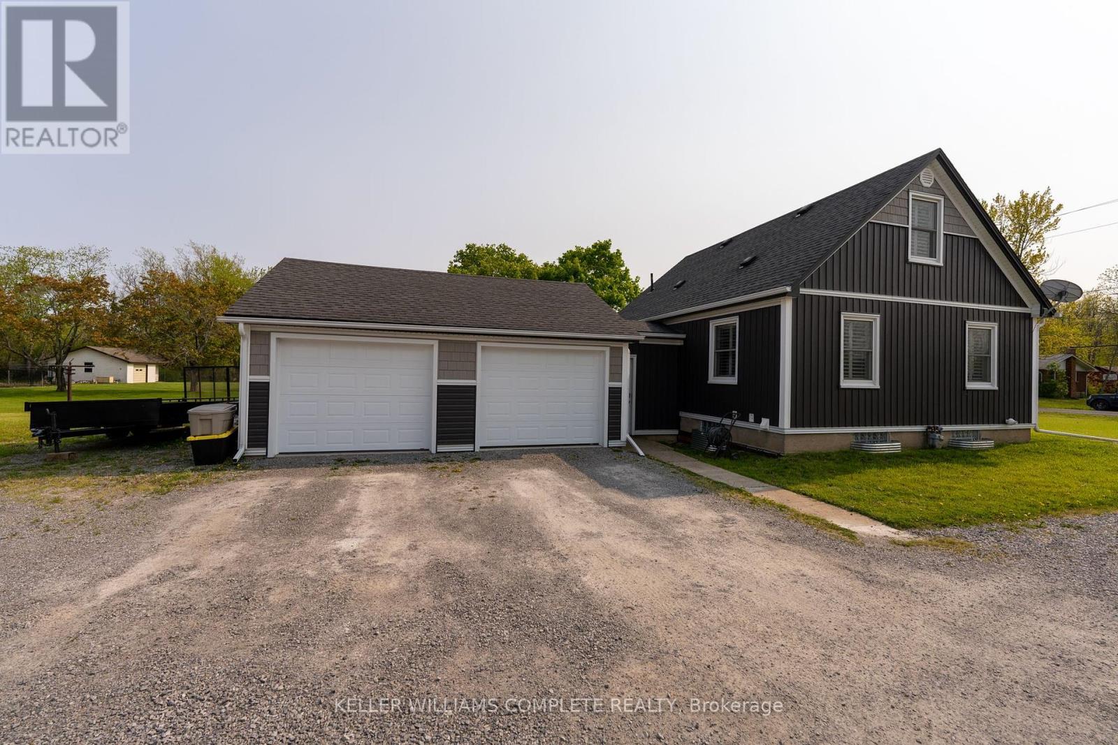 560 Rosehill Road, Fort Erie, Ontario  L2A 5M4 - Photo 4 - X8322138