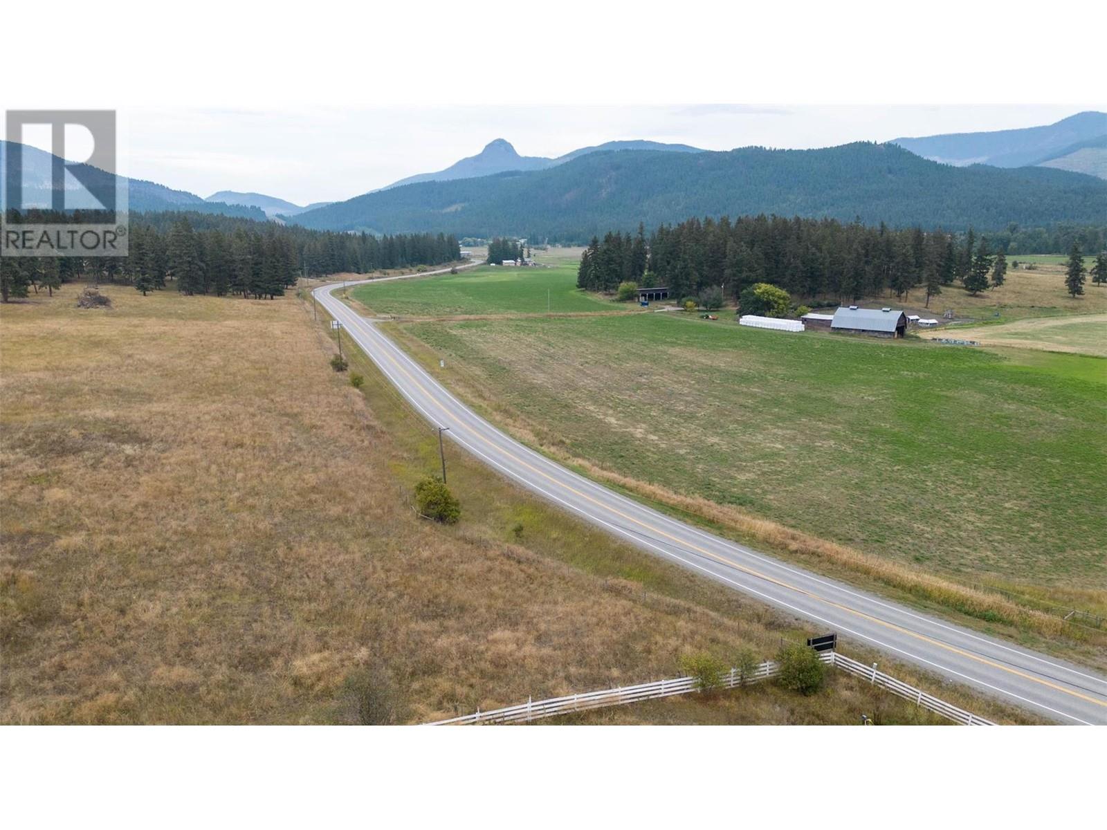 2545 6 Highway E, Lumby, British Columbia  V0E 2G1 - Photo 75 - 10313582