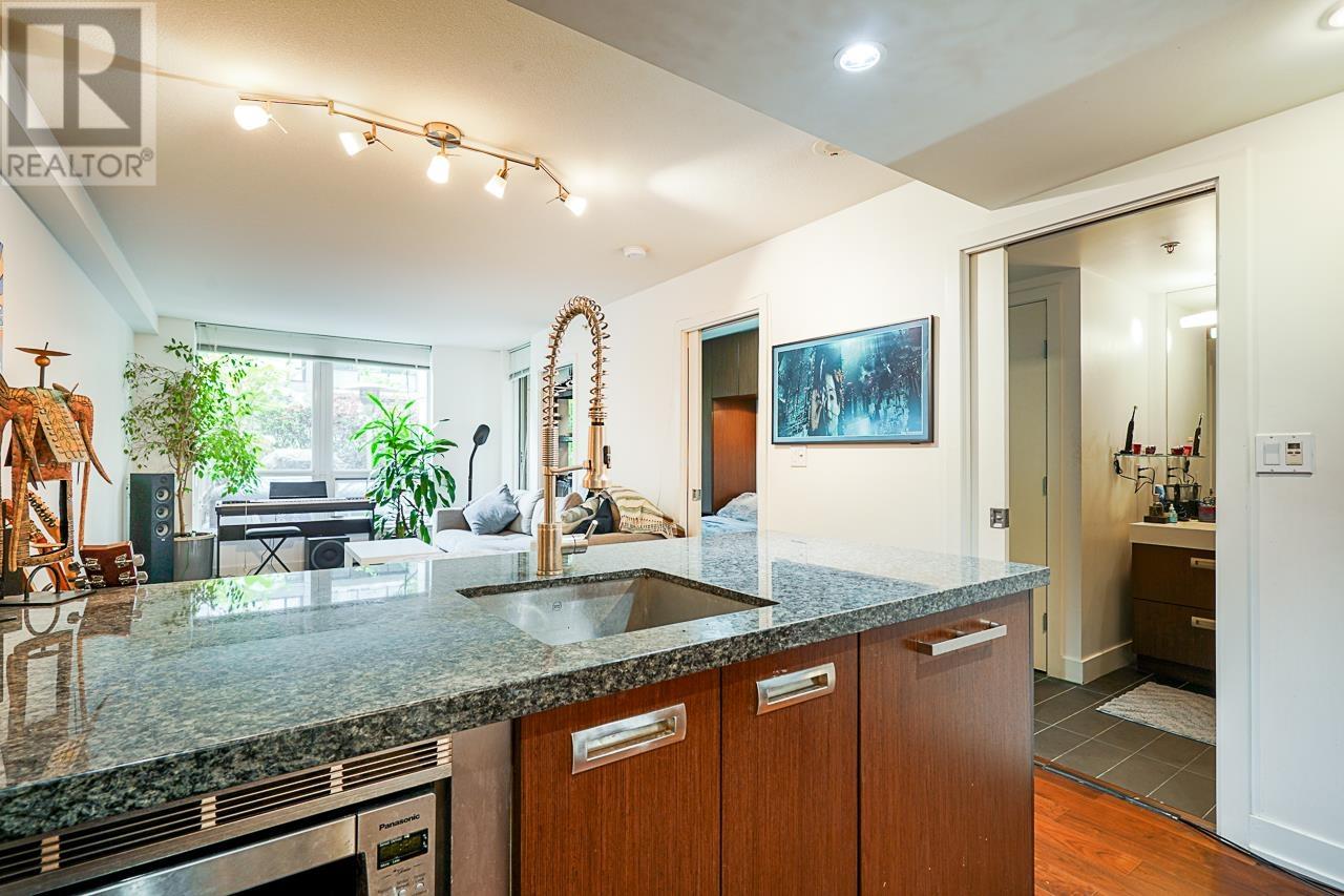 210 1055 Richards Street, Vancouver, British Columbia  V6B 0C2 - Photo 7 - R2881206