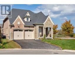 12 VALLEY POINT CRES