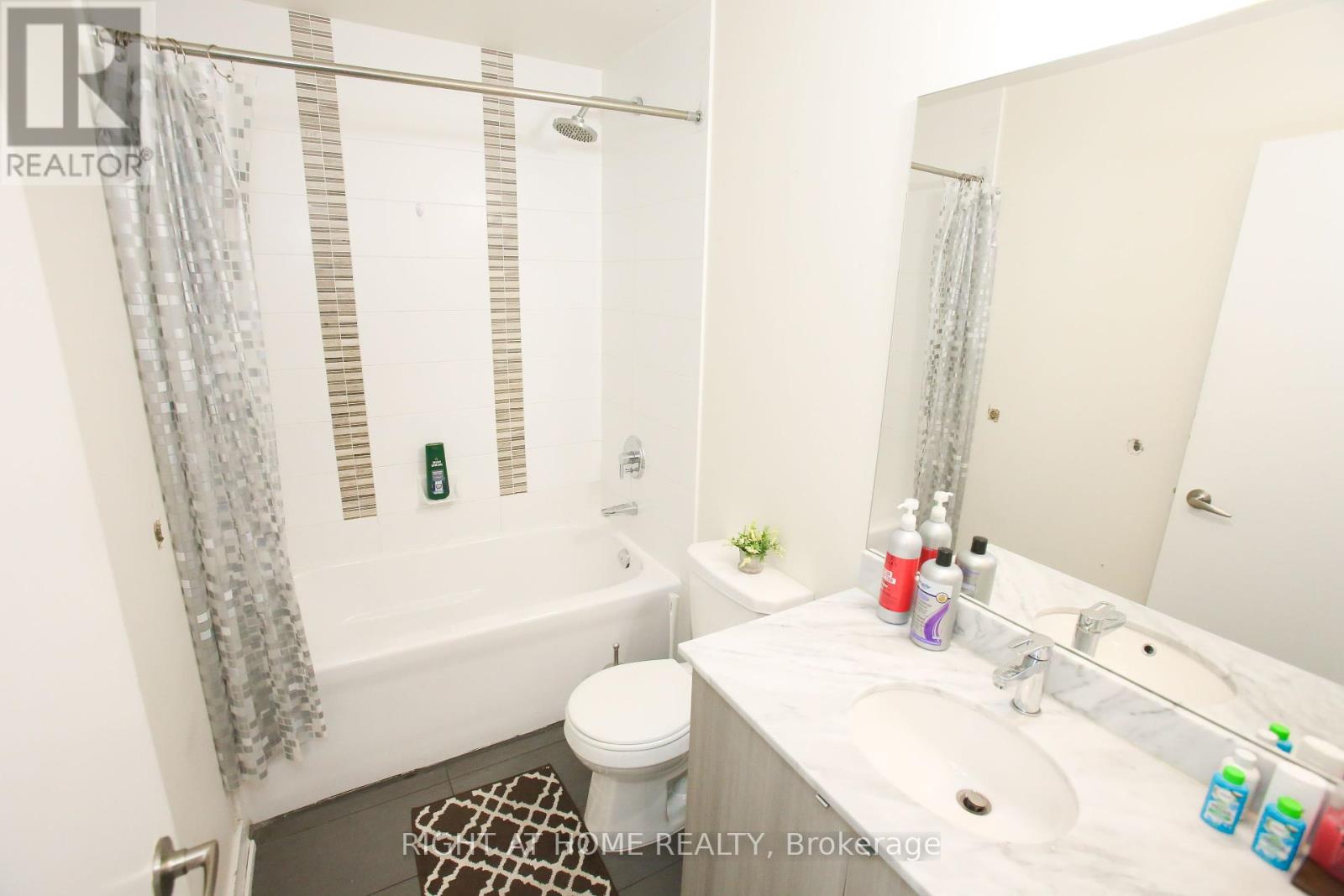 805 - 4099 Brickstone Mews W, Mississauga (City Centre), Ontario  L5B 0G2 - Photo 21 - W8324222