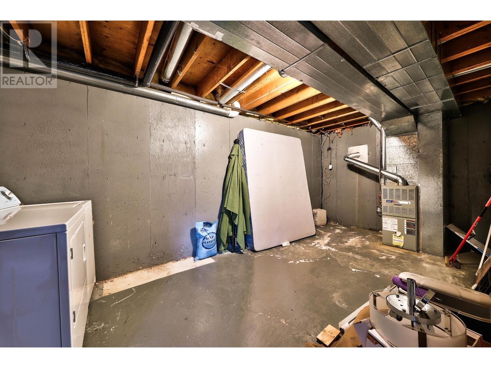 9223-9227 Knouff Lake Rd, Heffley, British Columbia  V0E 1Z1 - Photo 38 - 178375