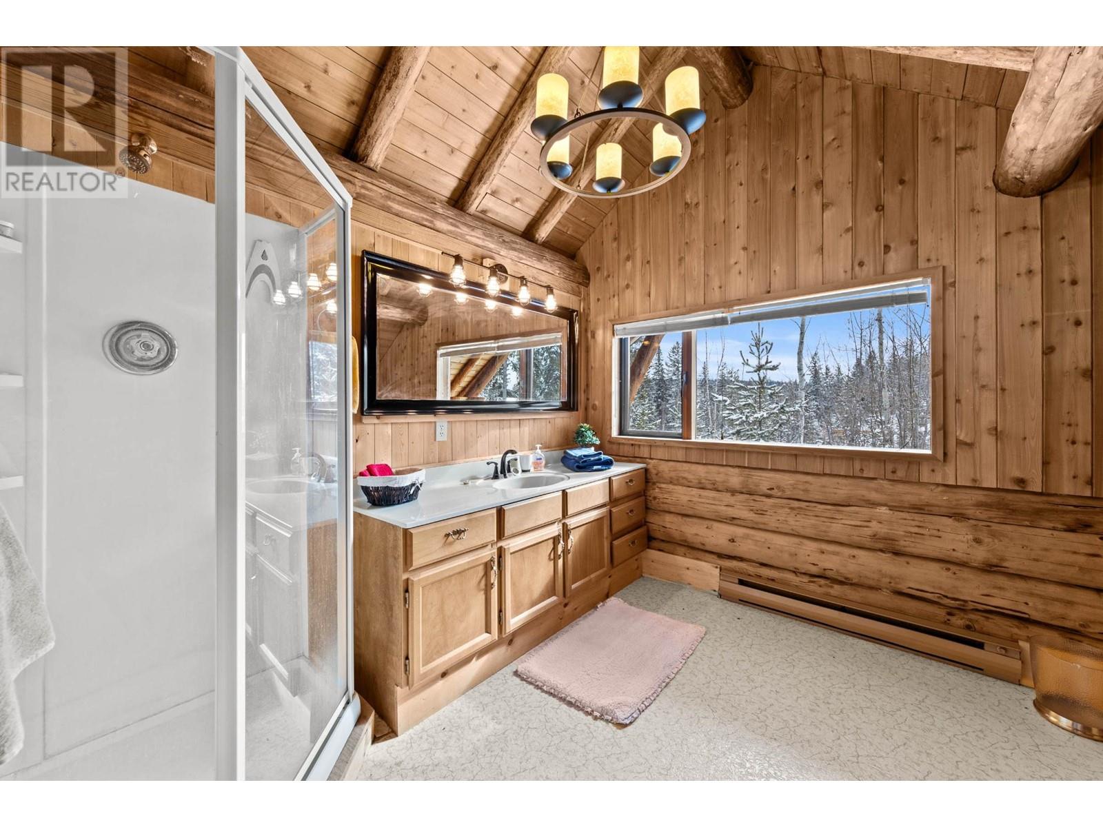 9223-9227 Knouff Lake Rd, Heffley, British Columbia  V0E 1Z1 - Photo 31 - 178375